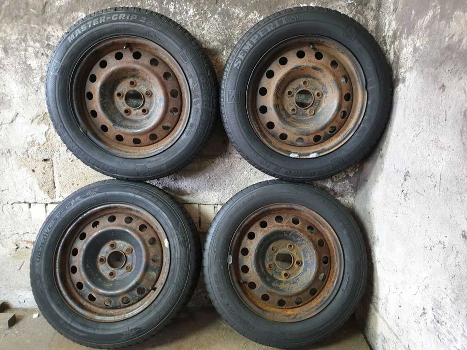 Felgi Stal Hyundai Kia R16 5x114,3 opony zimowe 205/60R16 6,7mm 2020r