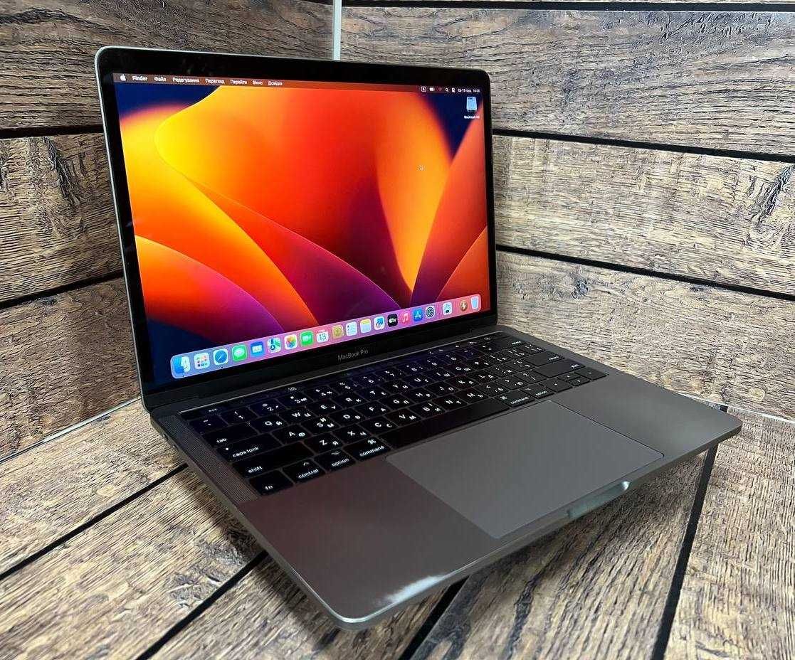 MacBook Pro A1706 (13, 2017) i5 3,1 Ghz/ 8GB/ 256GB/ Магазин/Гарантия!