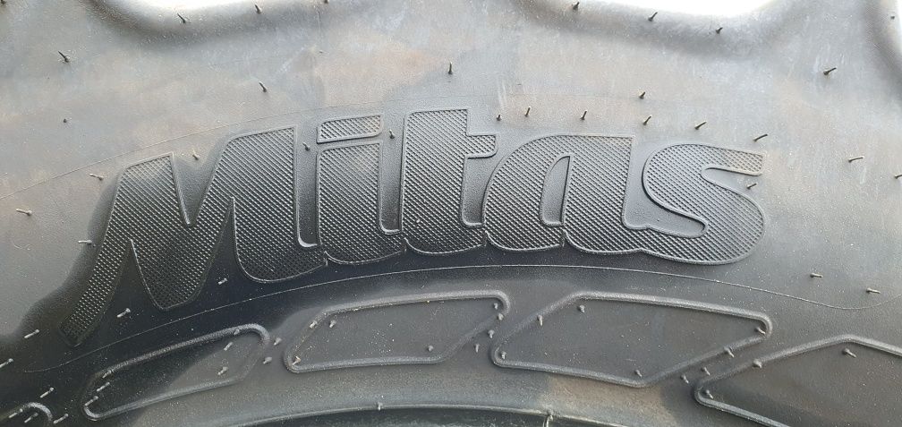 Mitas AC65 440/65 R28 opona rolnicza bieżnik 99,9%