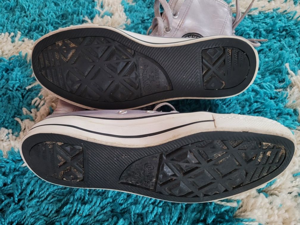 Świetne trampki damskie firmy Converse