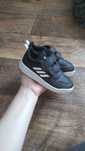 Czarne chłopięce buciki adidas rozmiar 26,  jak nowe