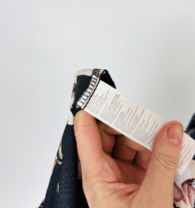 Asymetryczna spódnica w kwiaty S 36 Boohoo