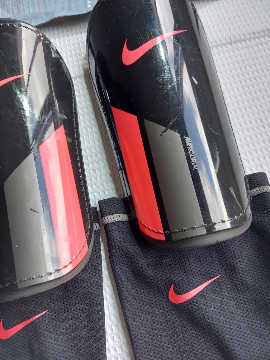 Caneleiras de Futebol da Nike - Adulto - Tam° L/G