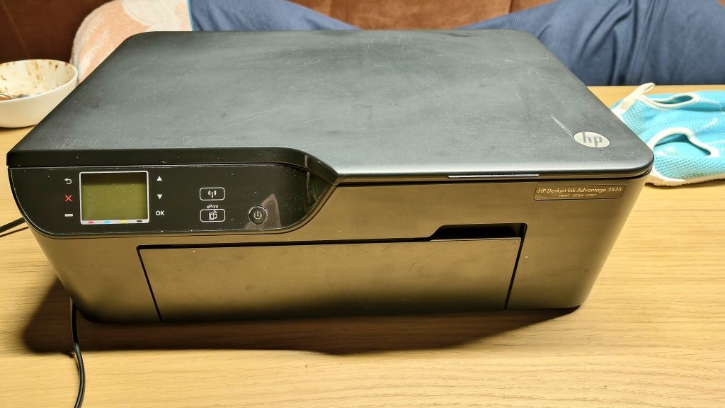 HP Deskjet Ink Advantage 3525