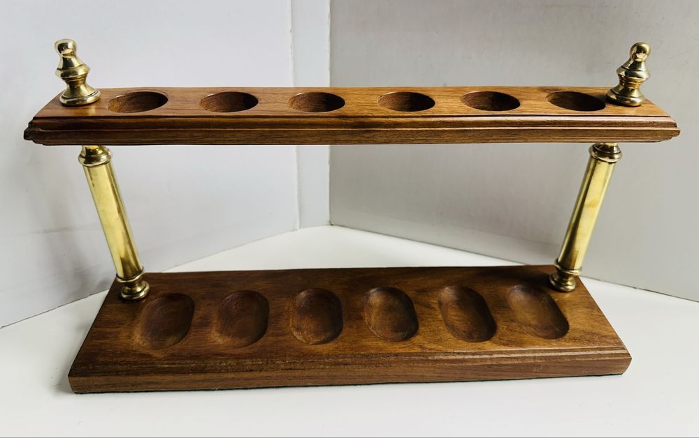 Suportes para seis e três cachimbos