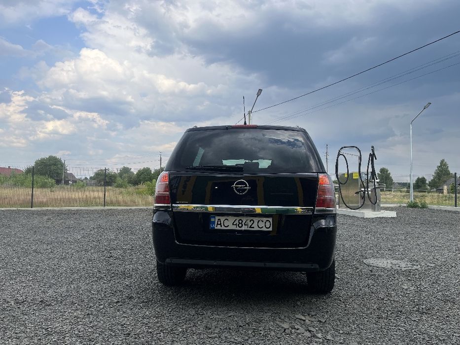 Продам  Opel Zefira