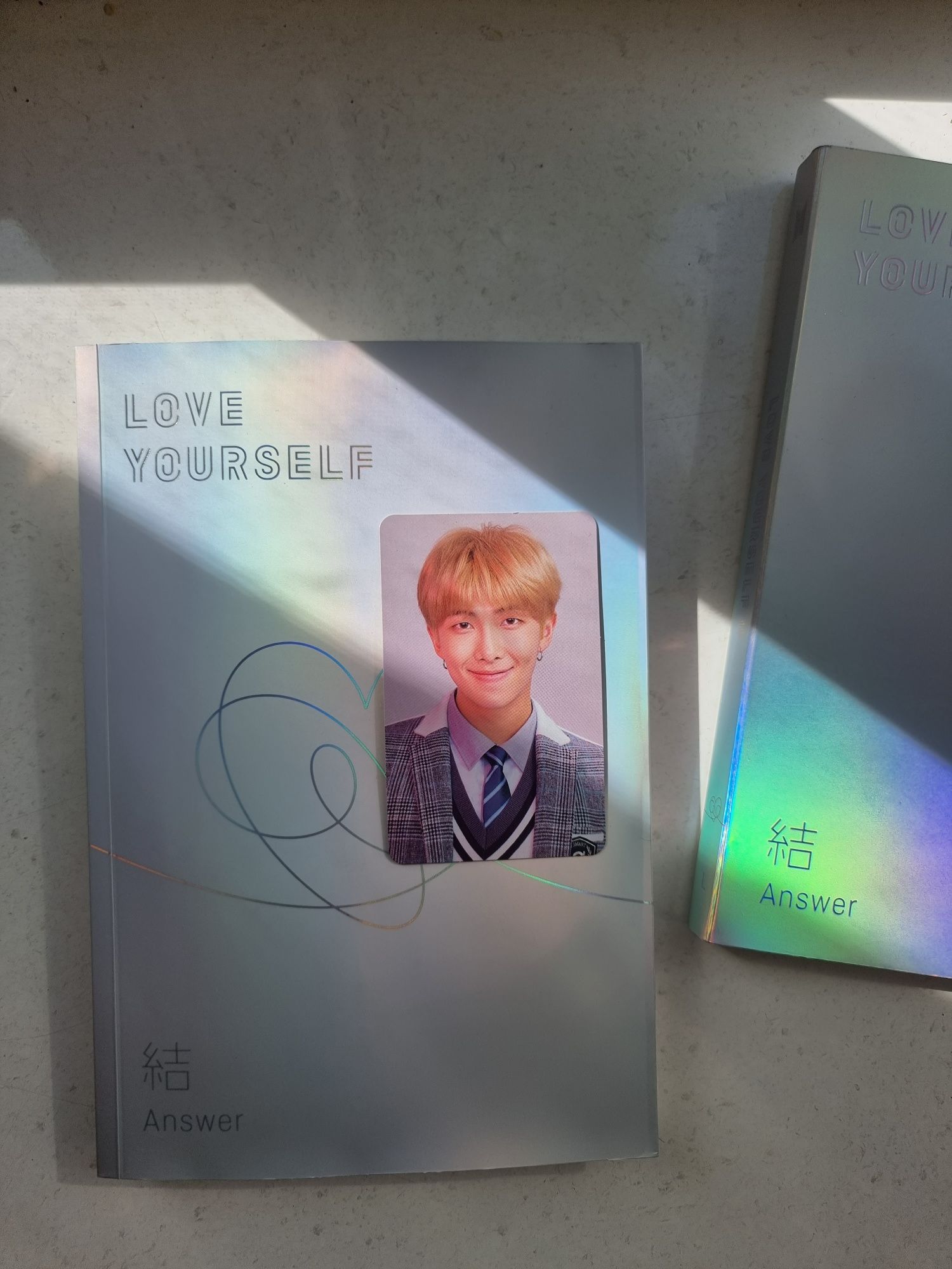 BTS Album Love Yourself: Answer + photocard i plakat