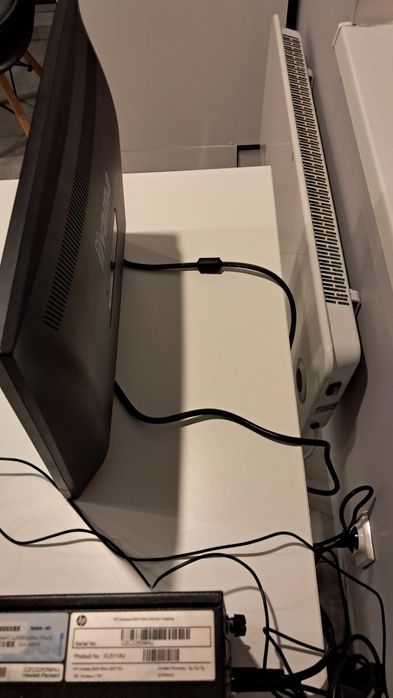 Retro Zestaw do Retro Gier i3/SSD 60GB/Intel HD/Ram-8GB/Monitor 17'