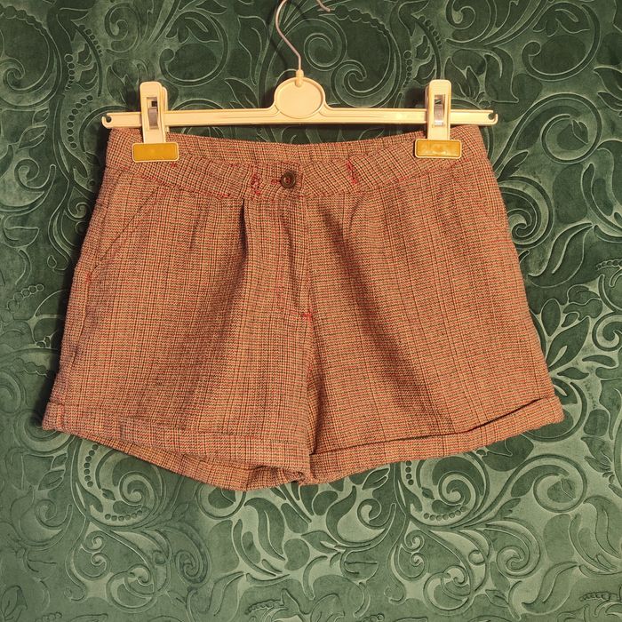 Szorty w kratę w stylu retro