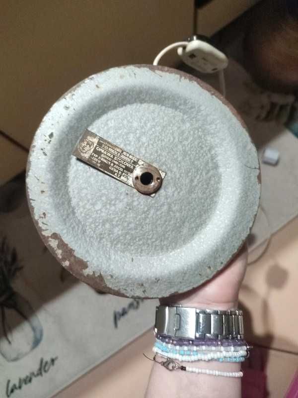 stara lampa z czasów PRL, typ J/4046/1