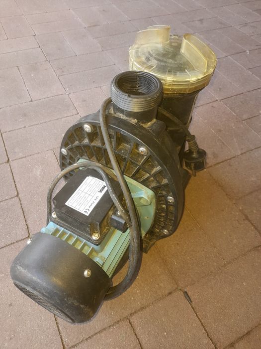 Pompa basenowa  ladna  firmowa