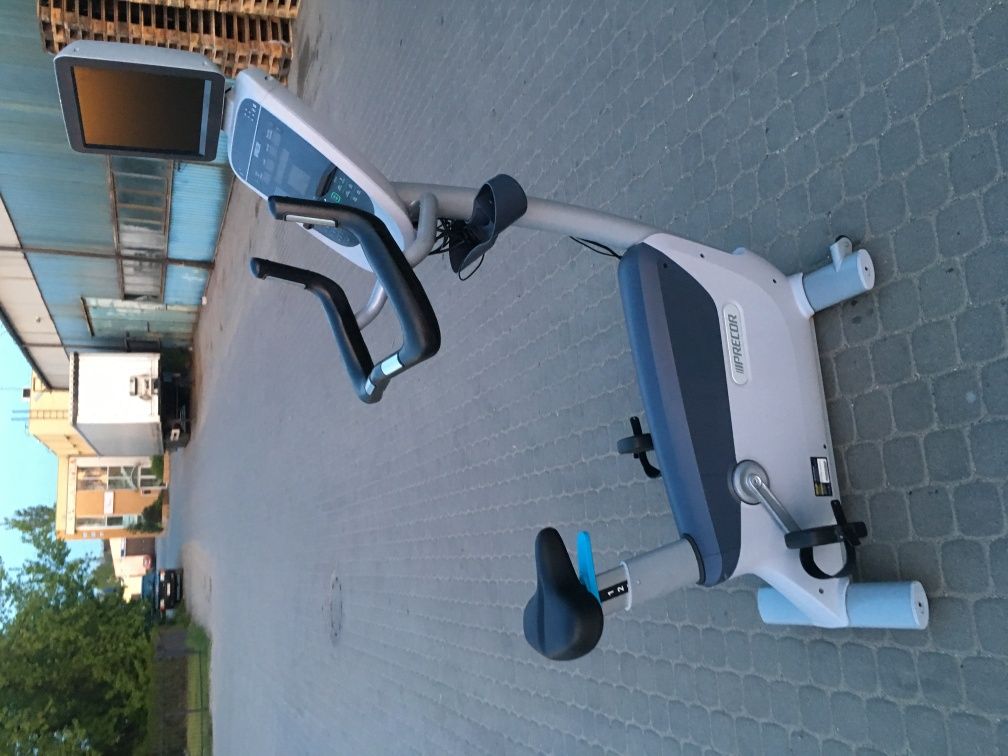 Rower Precor p30 pionowy profesjonalny