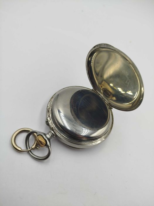 Zegarek Kieszonkowy Longines dla włoskiej kolei