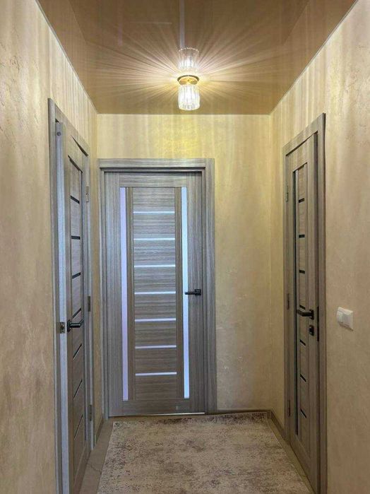 3-кімнатна з ЄВРЕМОНТОМ та ТЕХНІКОЮ!