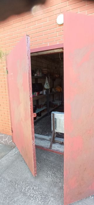 Ворота  гаражні, утеплені