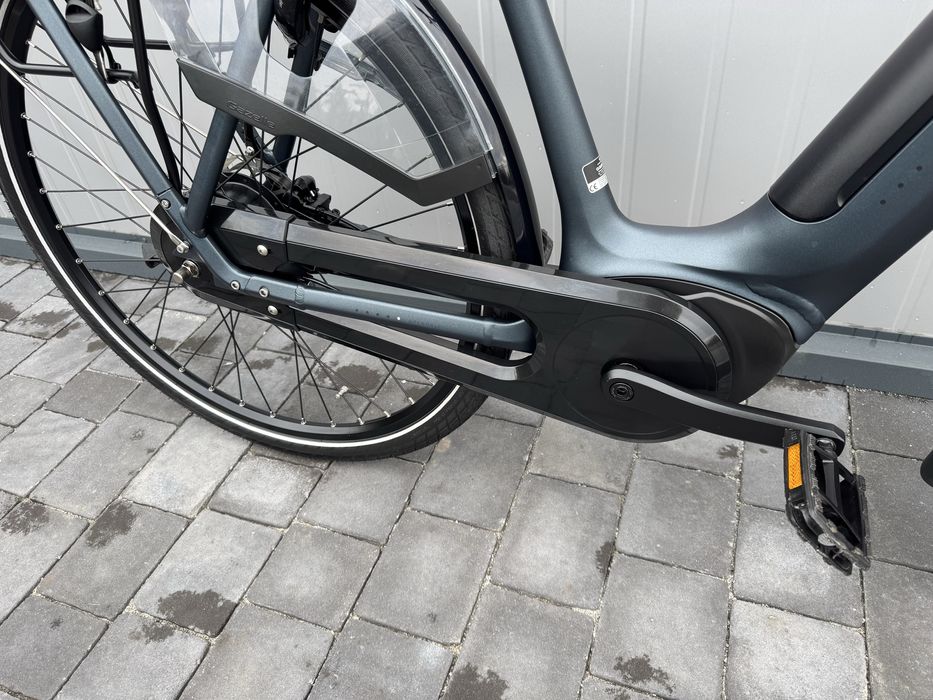 Rower elektryczny Gazelle Grenoble C380 HMB rama L 53 cm