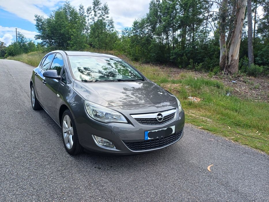 Opel Astra 2010 1.4