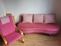 Rozkładana kanapa sofa z pojemnikiem na pościel