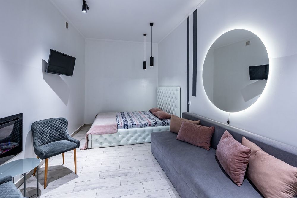 подобово 2к. Пл. Ринок, Реберня, Криївка, вул.Лесі Українки. Центр