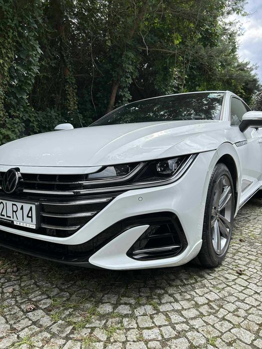 Usuwamy plamy i zapachy – pranie tapicerki na miejscu