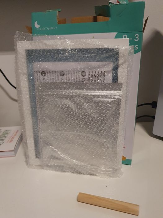 Moldura de Fotografias e Mão e Pé em Argila