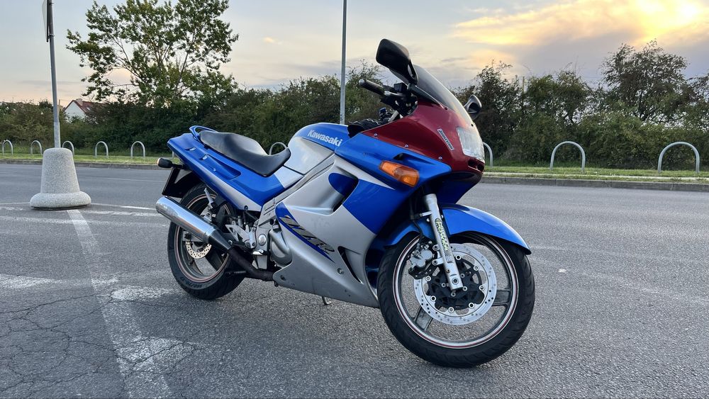 Kawasaki ZZR 250 kat. A2