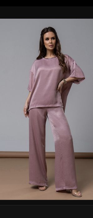 ISSA Plus костюм прогулочный