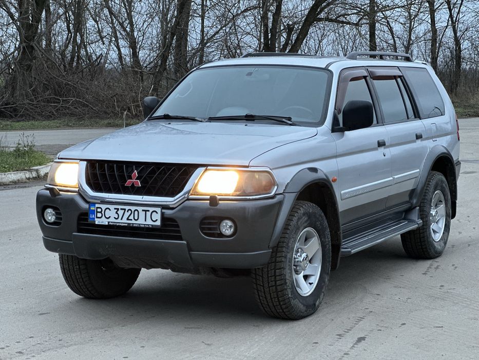 Mitsubishi Pajero Sport 3.0 газ/бензин