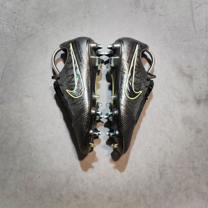 Korki Nike Phantom VNM Elite Anti-Clog 42,5