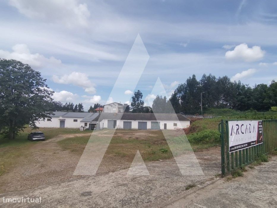 Armazém para venda em Macinhata do Vouga