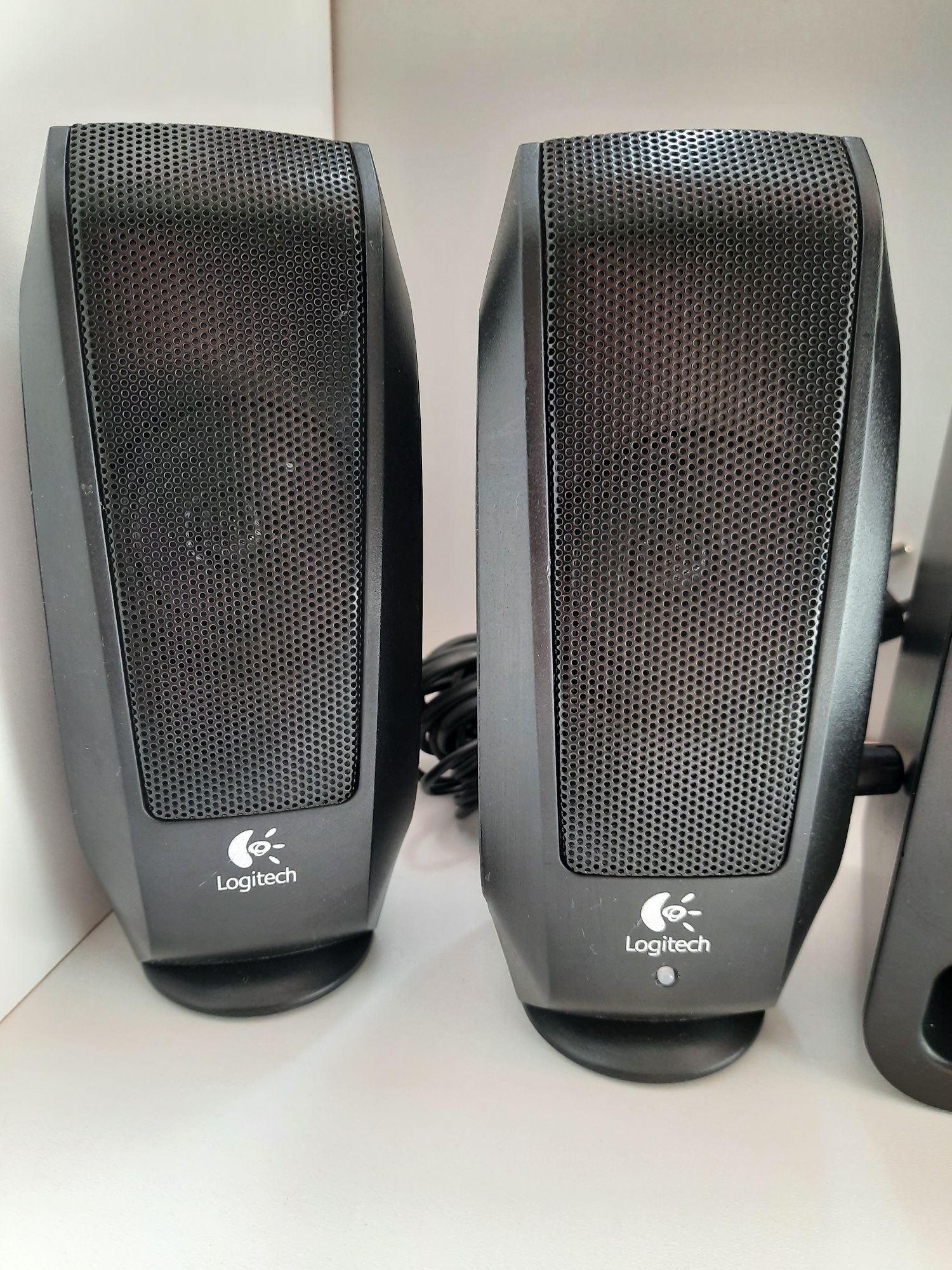 Продам колонки для ПК logitech s100, s120, z150, с Европы