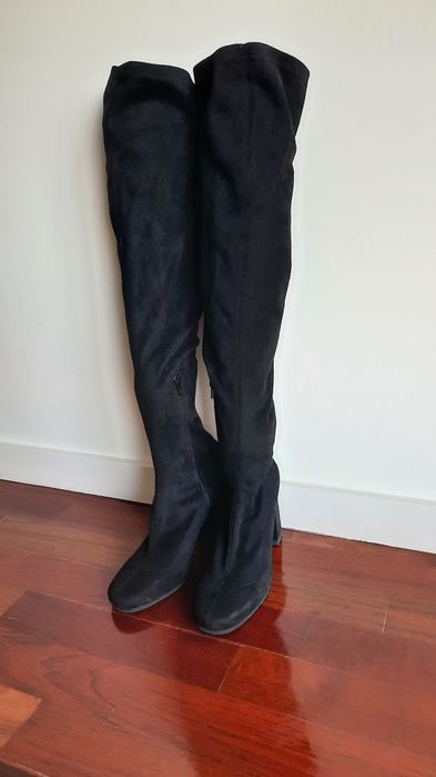 Botas Zara acima do joelho