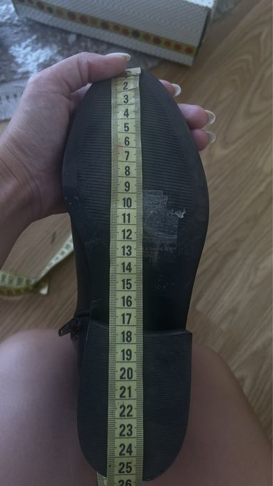 Жіночі черевики