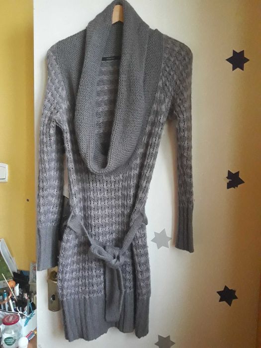 Długi sweter z dekoltem szaro-fioletowy à la tunika rozmiar 36Reserved