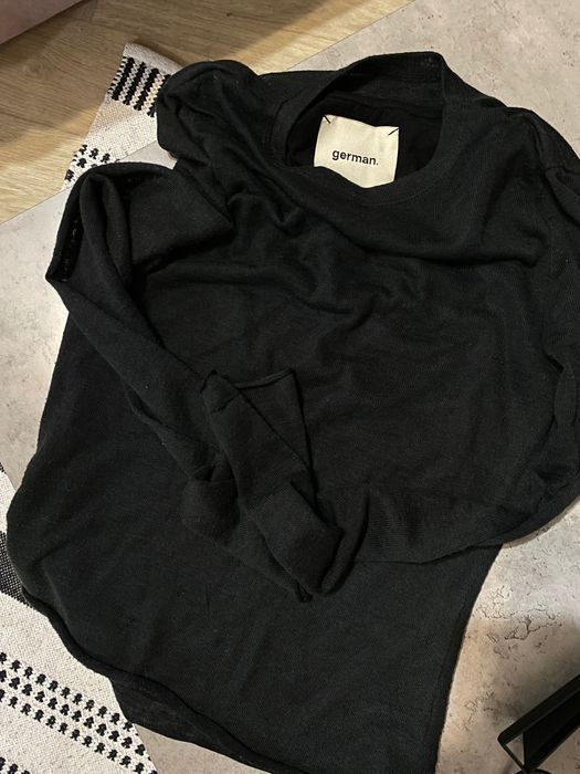 Чорний лонгслів German apparel