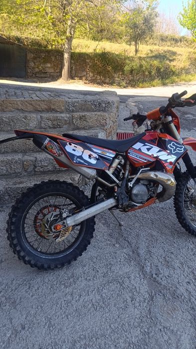 Vendo Ktm exc 250 2t matriculada