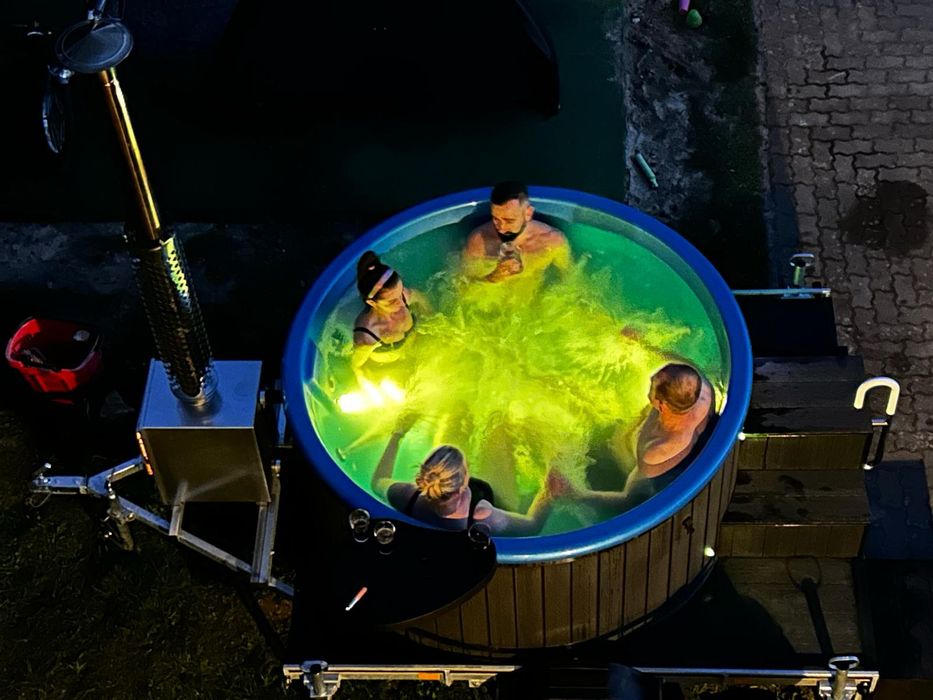 Mobilna balia jacuzzi gorąca bania wynajem