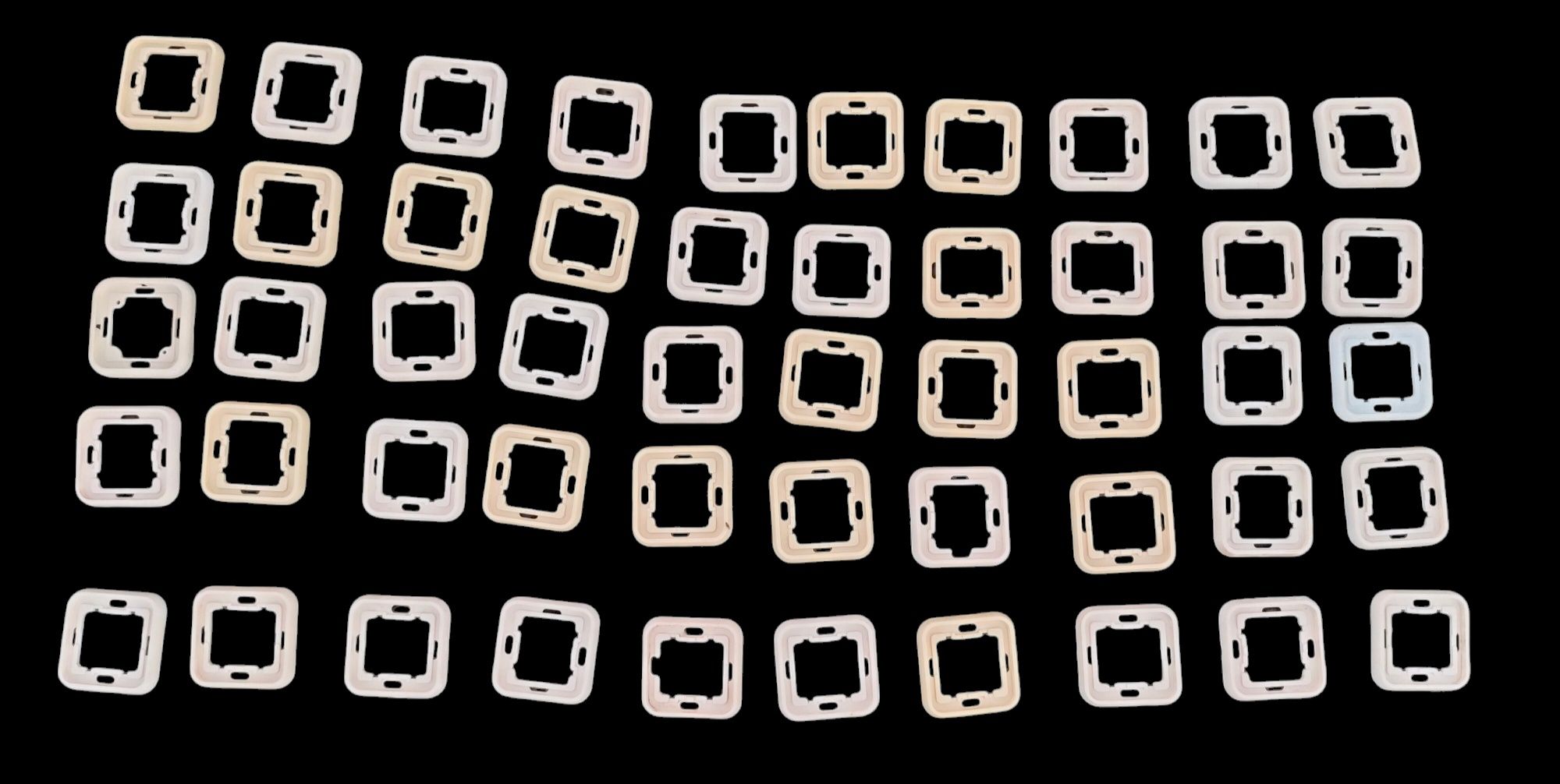 Espelhos de Interruptores Material Elétrico