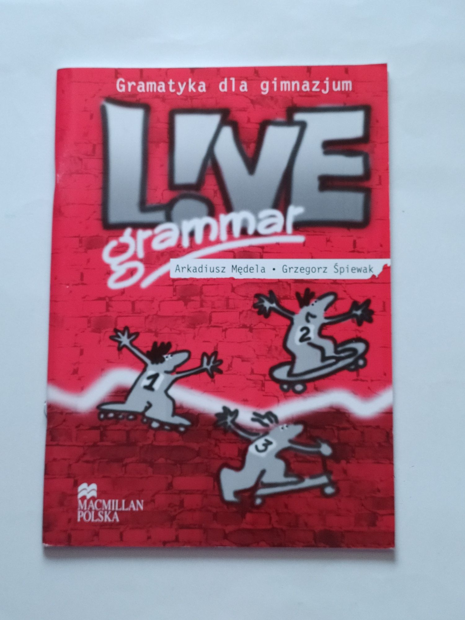 Nowa LIVE GRAMMAR - Gramatyka dla gimnazjum MACMILLAN Polska