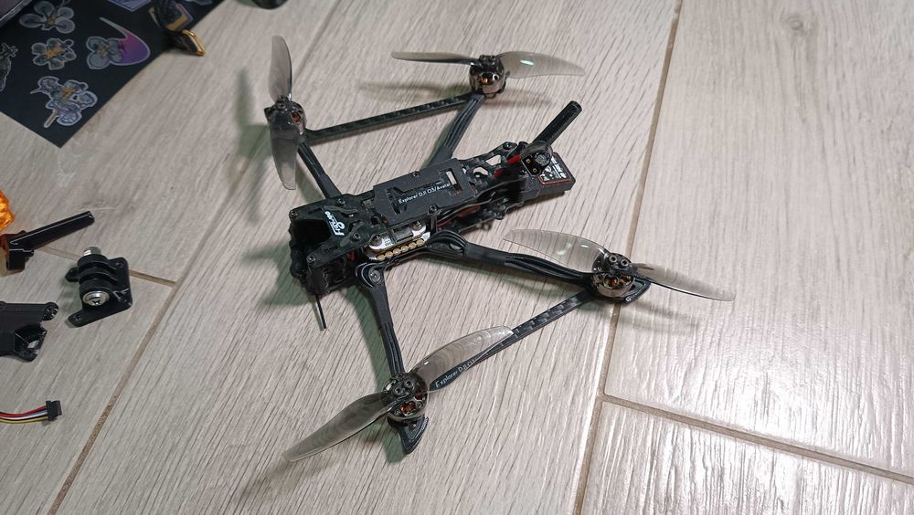 Dron FPV Flywoo Explorer LR 4 ELRS 2.4  Sub250