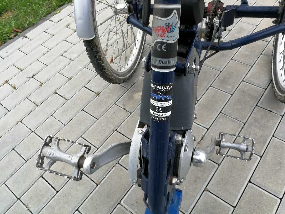 Rower trzykołowy z napędem elektrycznym