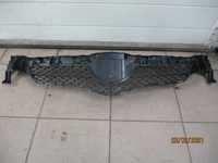 Atrapa/Grill Toyota Auris 06-09