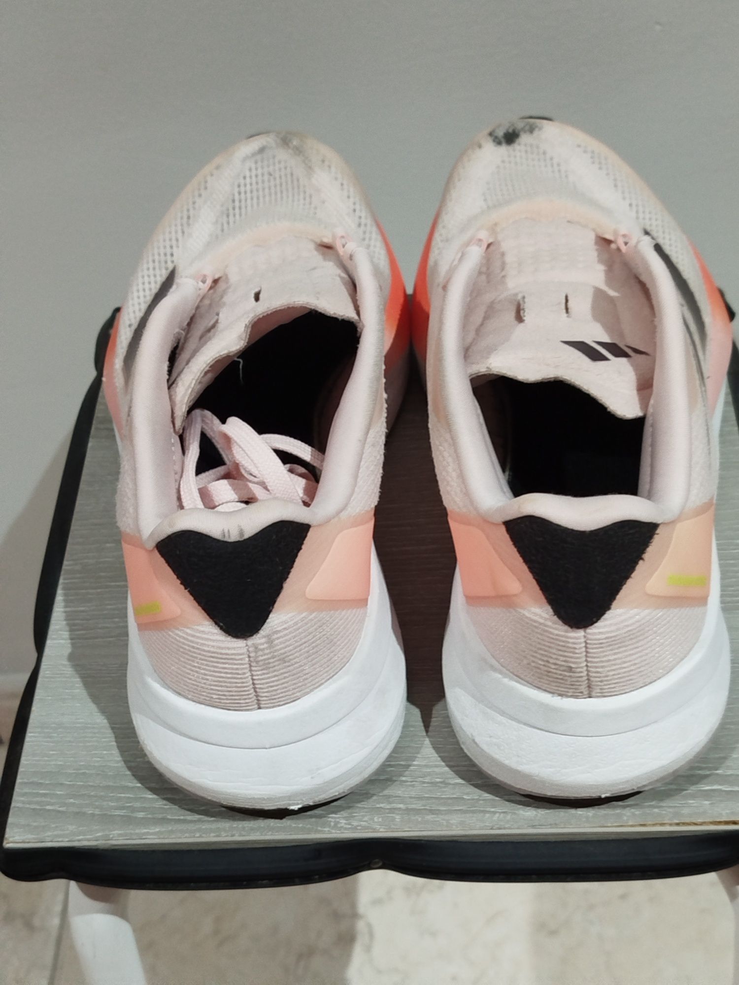 Tênis  Adidas corrida Senhora