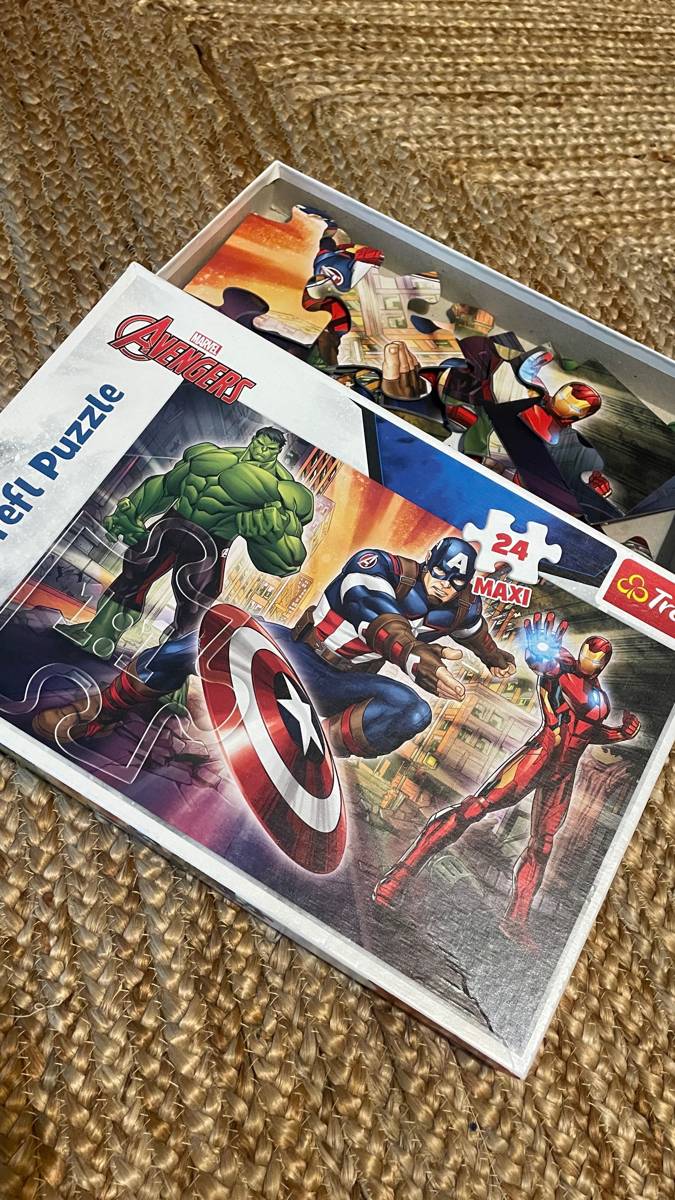 Trefl, Puzzle Marvel Maxi 24: W świecie Avengersów (14321)