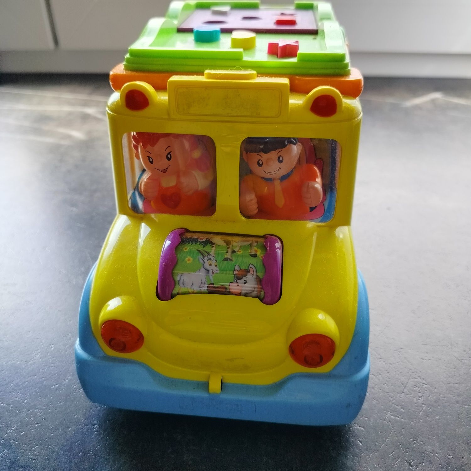 Autobus gra jeździ zabawka