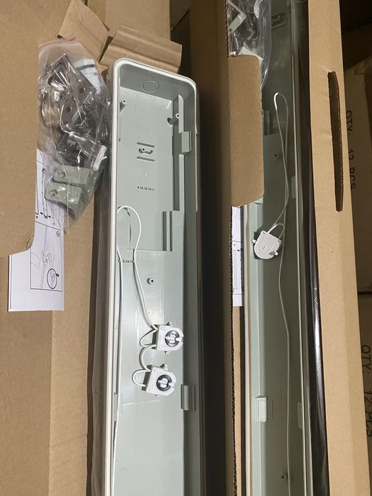 Світильник стельовий лінійний (корпус) для LED ламп Т8 (2х1200) ІР65