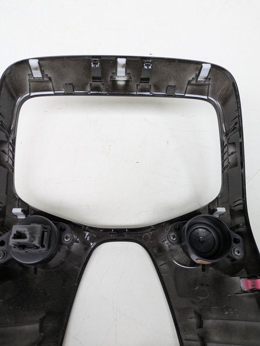 Ramka konsoli Citroen C1 II Toyota Aygo Peugeot 108 panel środkowy