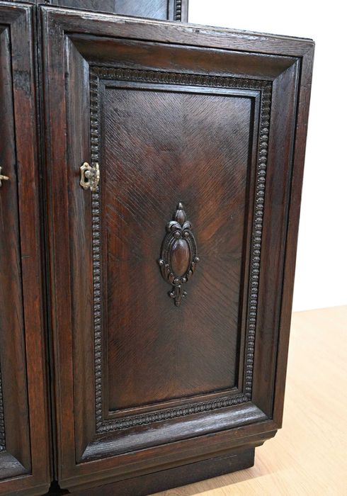 szafka komódka z około 1920 roku 082005