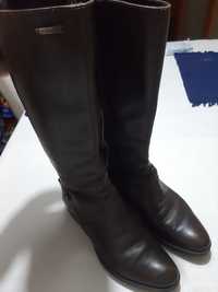 Botas castanhas Geox