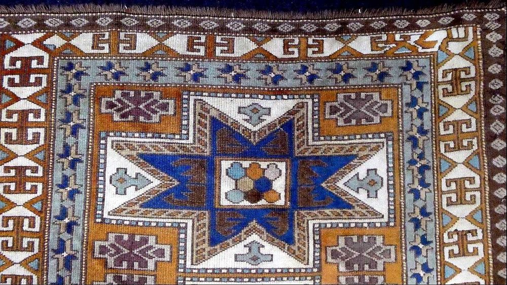 Raro e antigo tapete Turco ALTER KARS KASAK de Lã s/ Lã, com 175x142cm